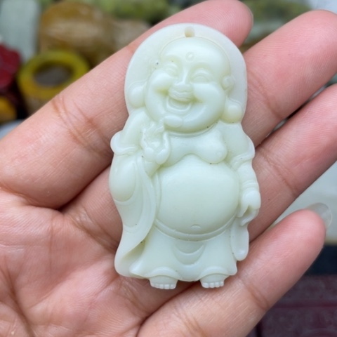 和田玉未镶嵌颈饰12