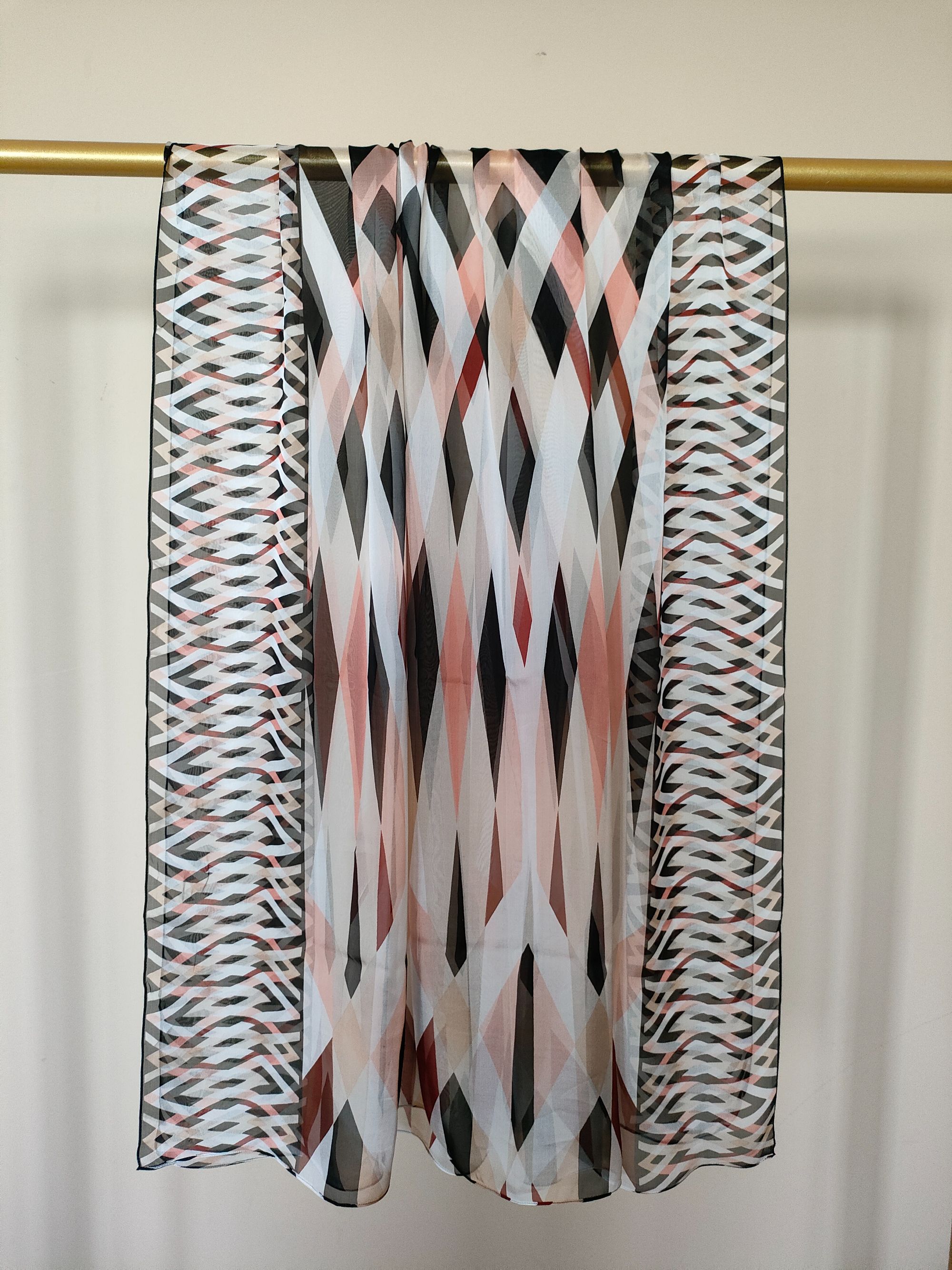 折扣尾单 桑蚕丝180×110cm气质时尚百搭洋气休闲长款丝巾