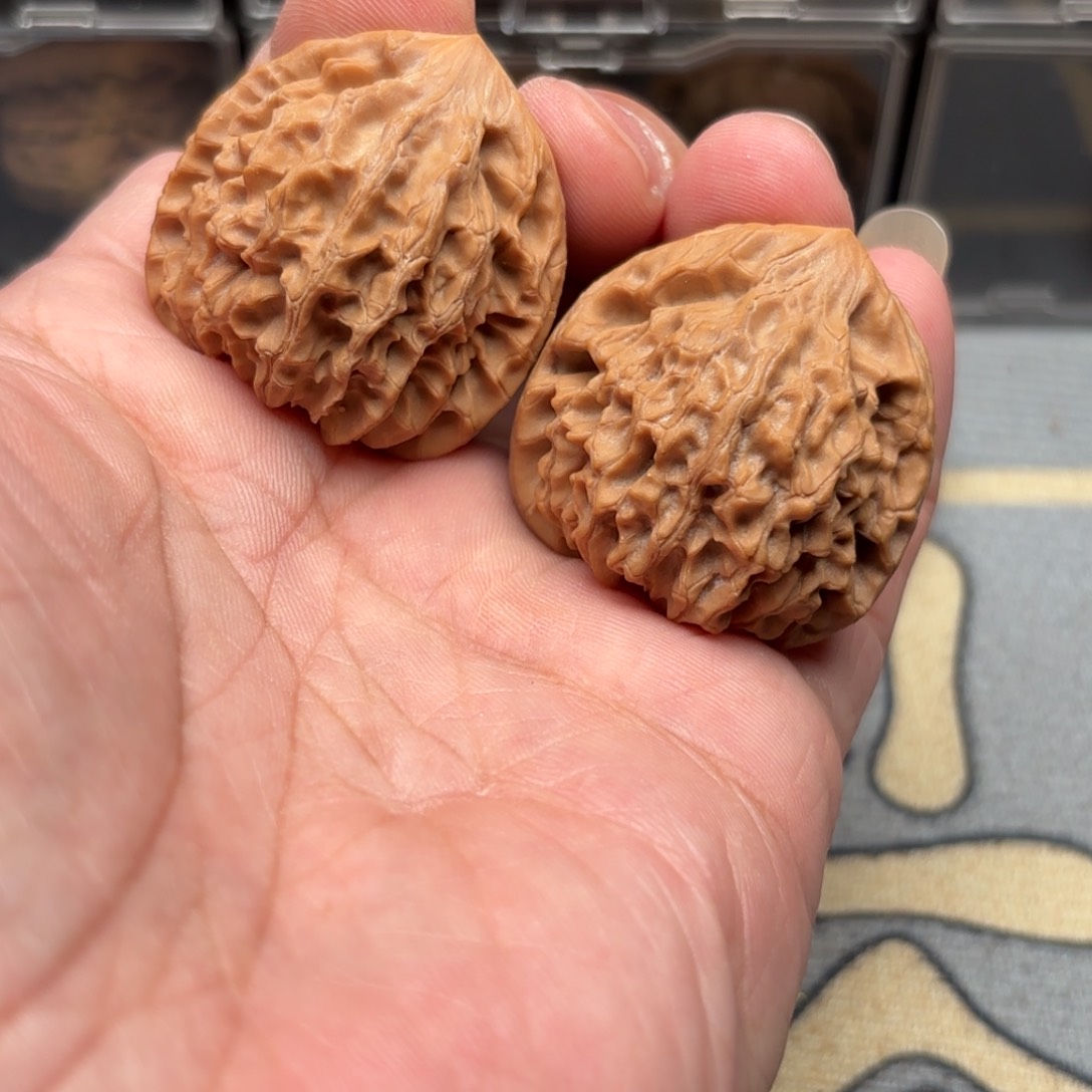 文玩核桃把件龙门涧