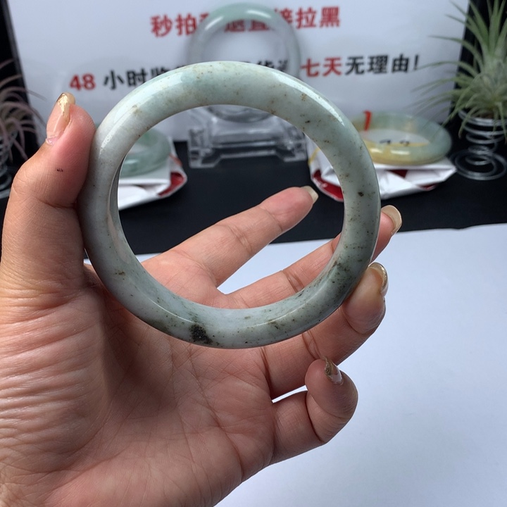 未镶嵌手镯翡翠34