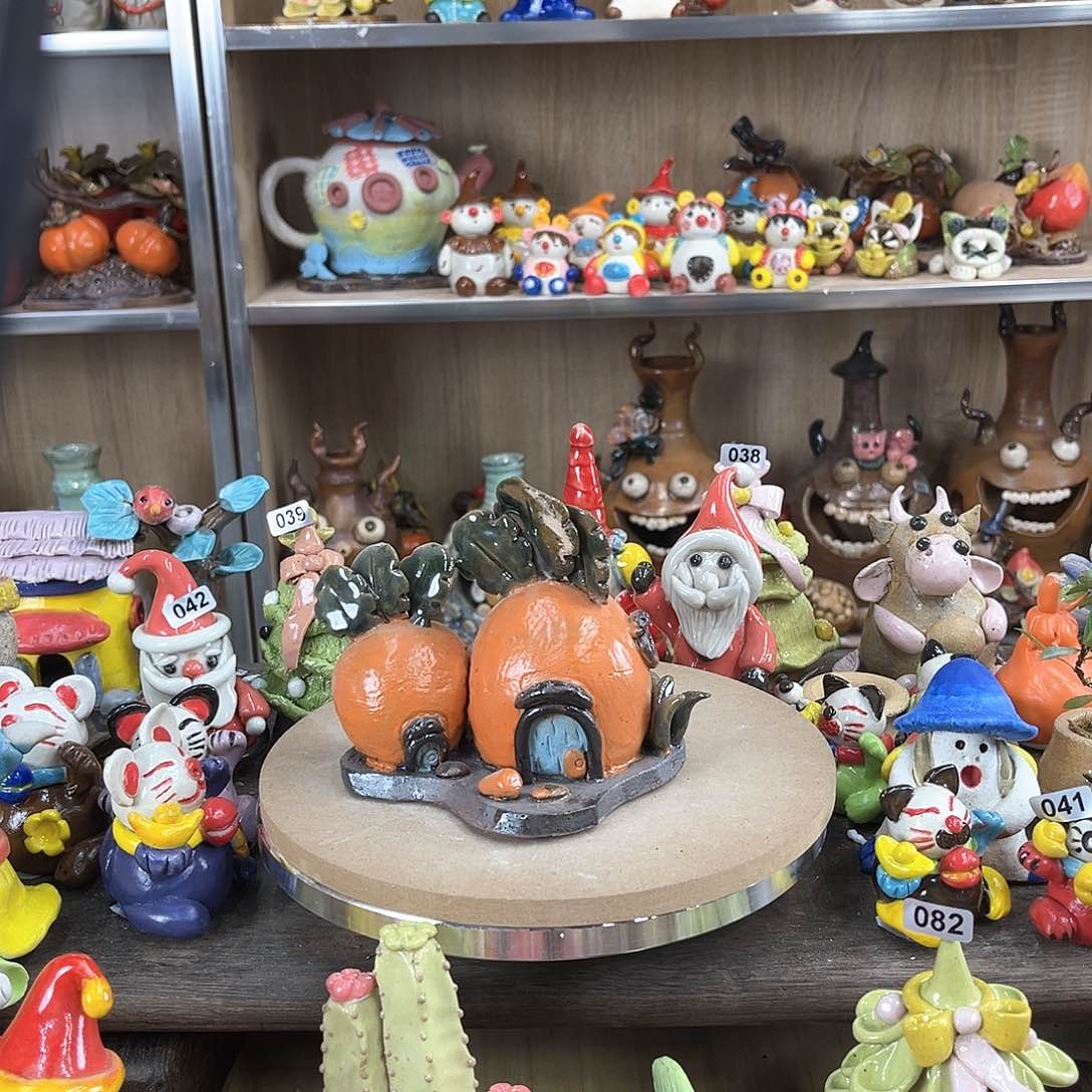 摆件手工陶瓷摆件24