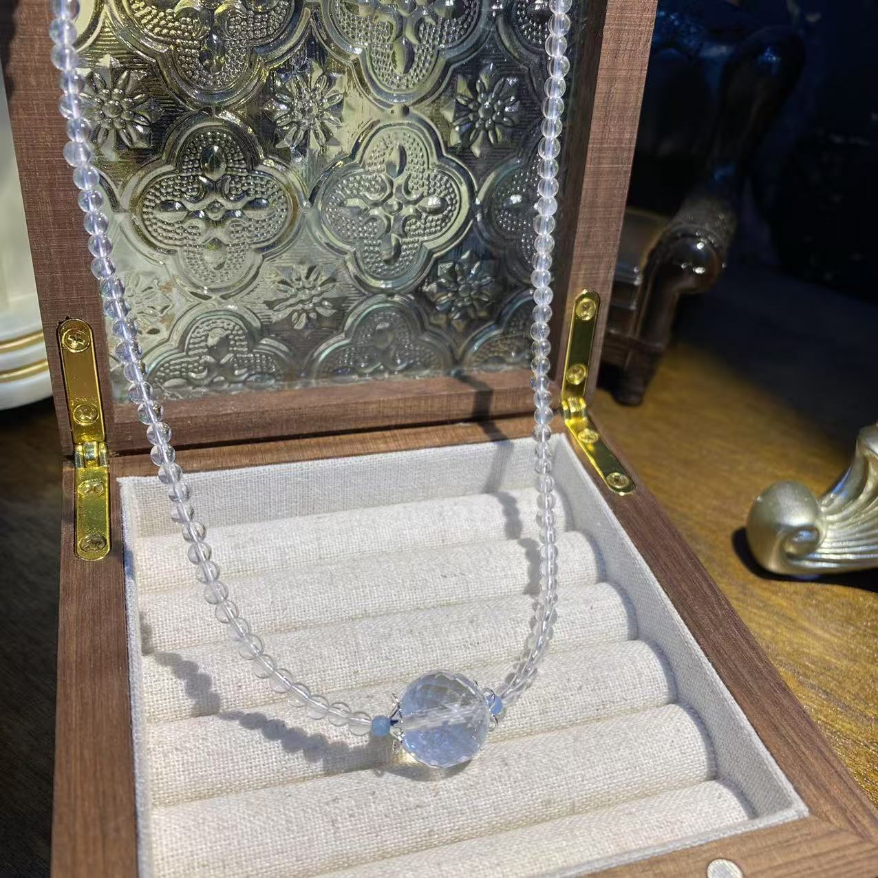 V779-天然白水晶设计款项链-多样性发其一