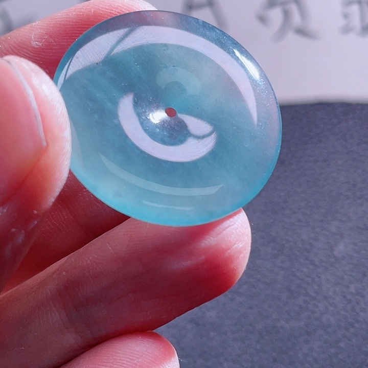 翡翠颈饰未镶嵌99999999