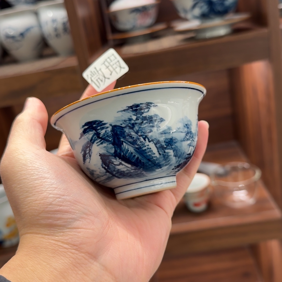 釉下手绘茶具微瑕