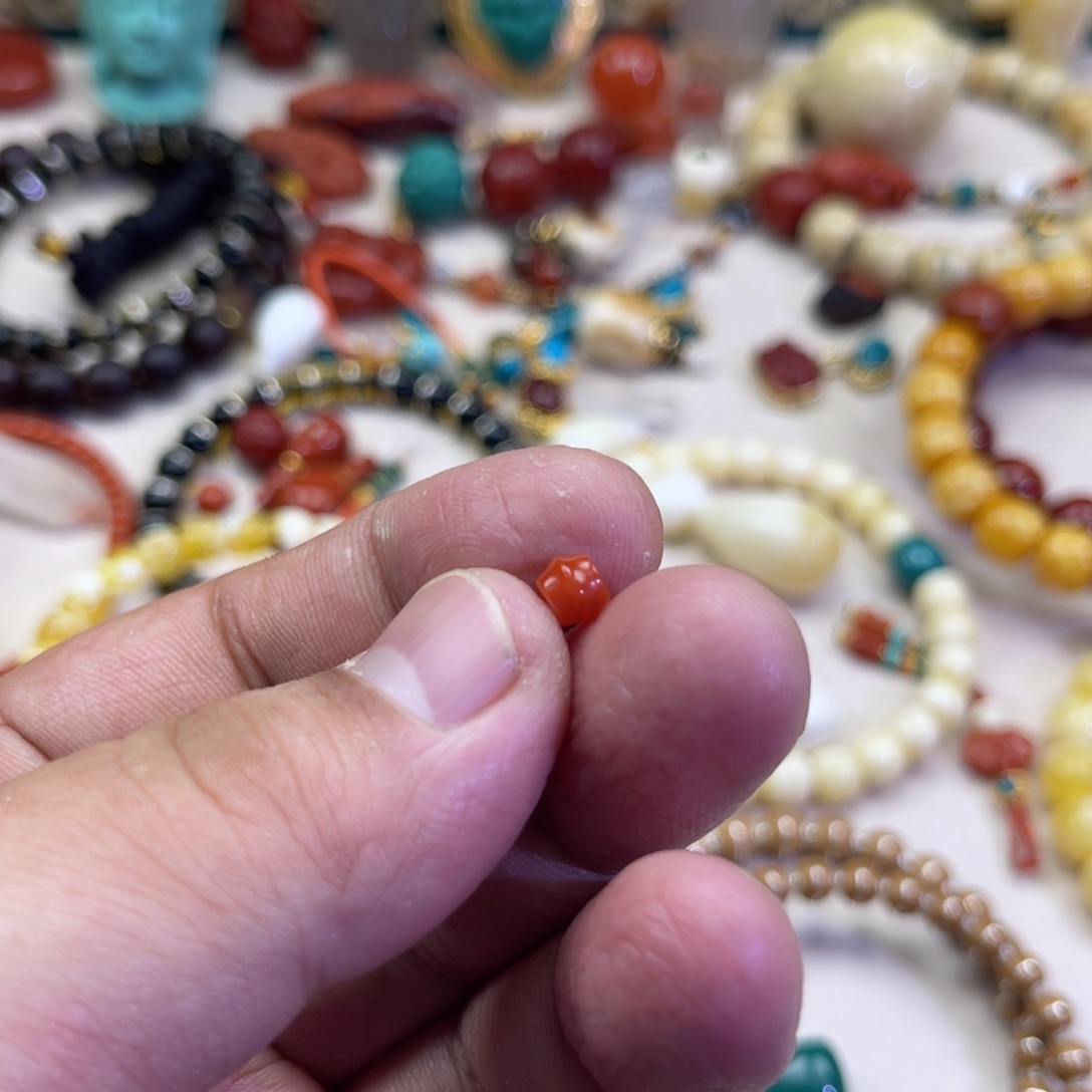 南红玛瑙未镶嵌珠宝奇石20