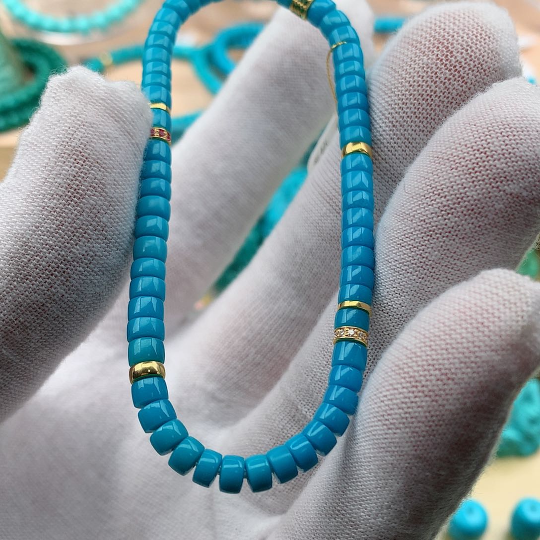 绿松石颈饰未镶嵌阿*