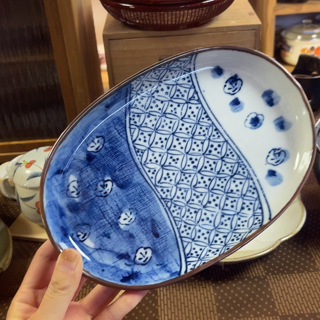 瓷片青花铁釉描边椭圆盘19