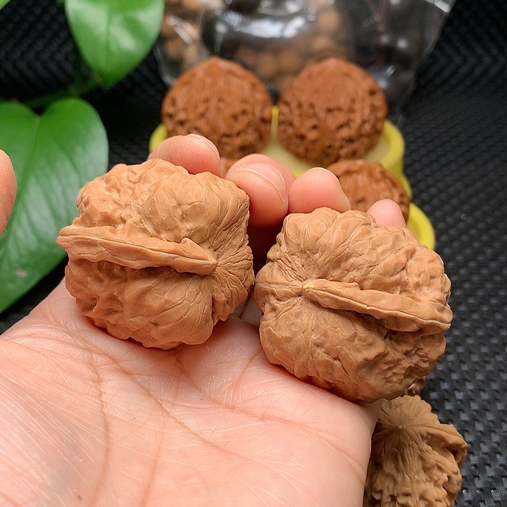 【闪购商品】把件文玩核桃37一帆风顺瑕疵