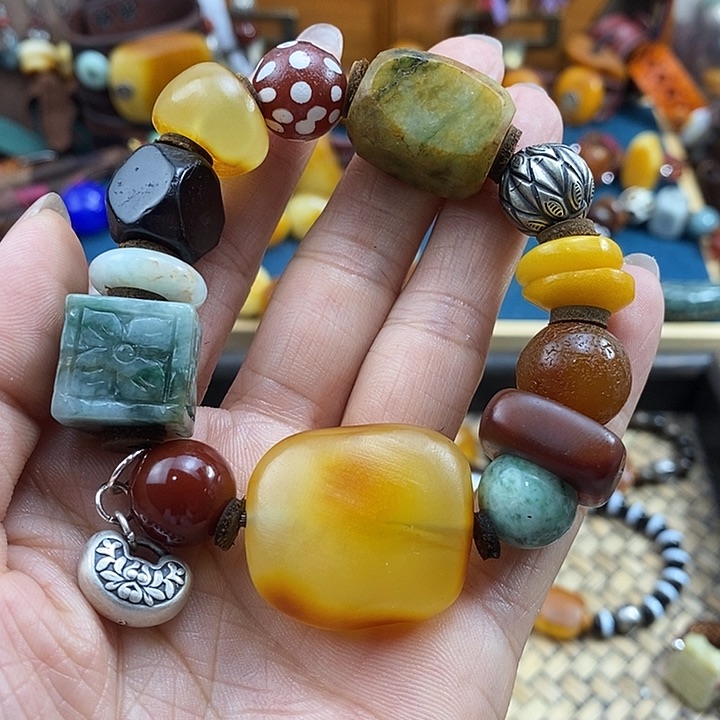 未镶嵌蜜蜡手串手串