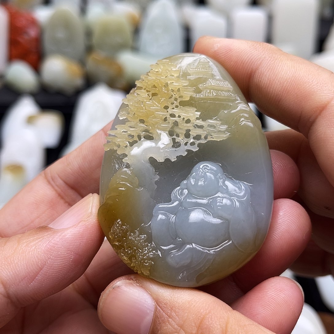 和田玉颈饰未镶嵌