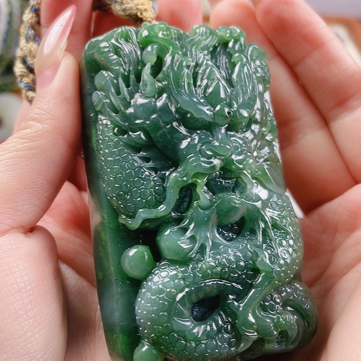 未镶嵌和田玉挂件