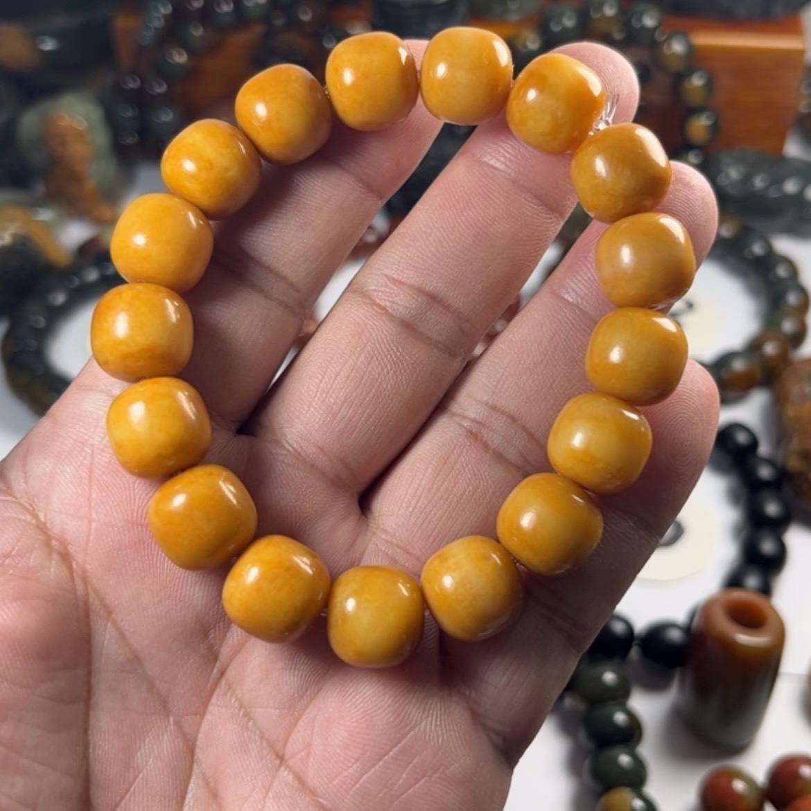 【闪购商品】未镶嵌手链透闪石质玉超***蛋