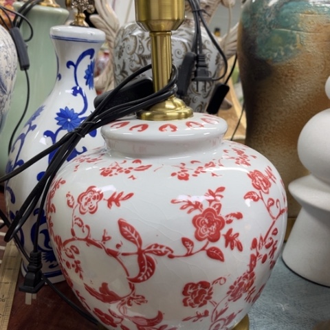 瓶瑕疵瓷片。。。。。。。。。。。。。。。。。。