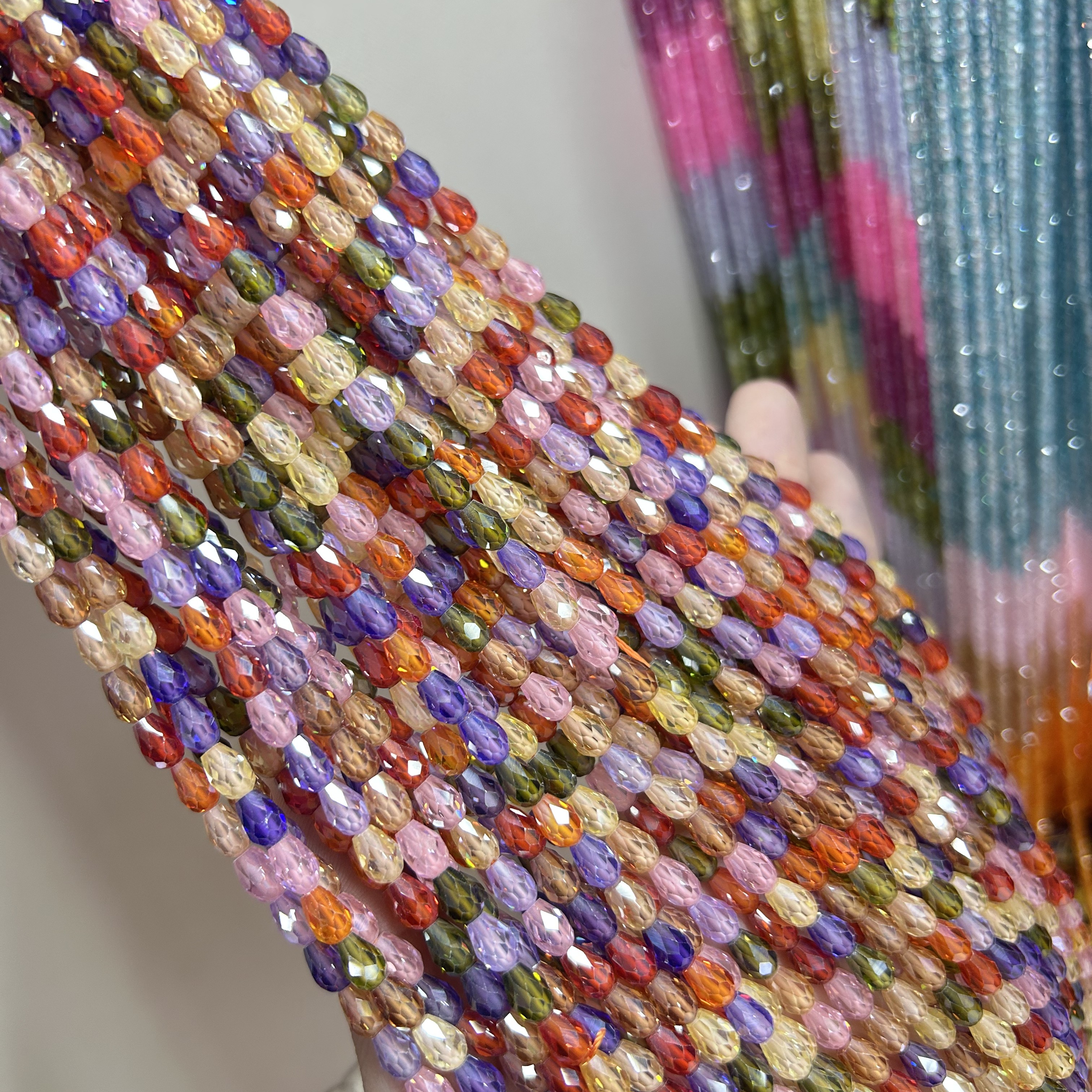 精品锆石4*6水滴切角流苏小配件