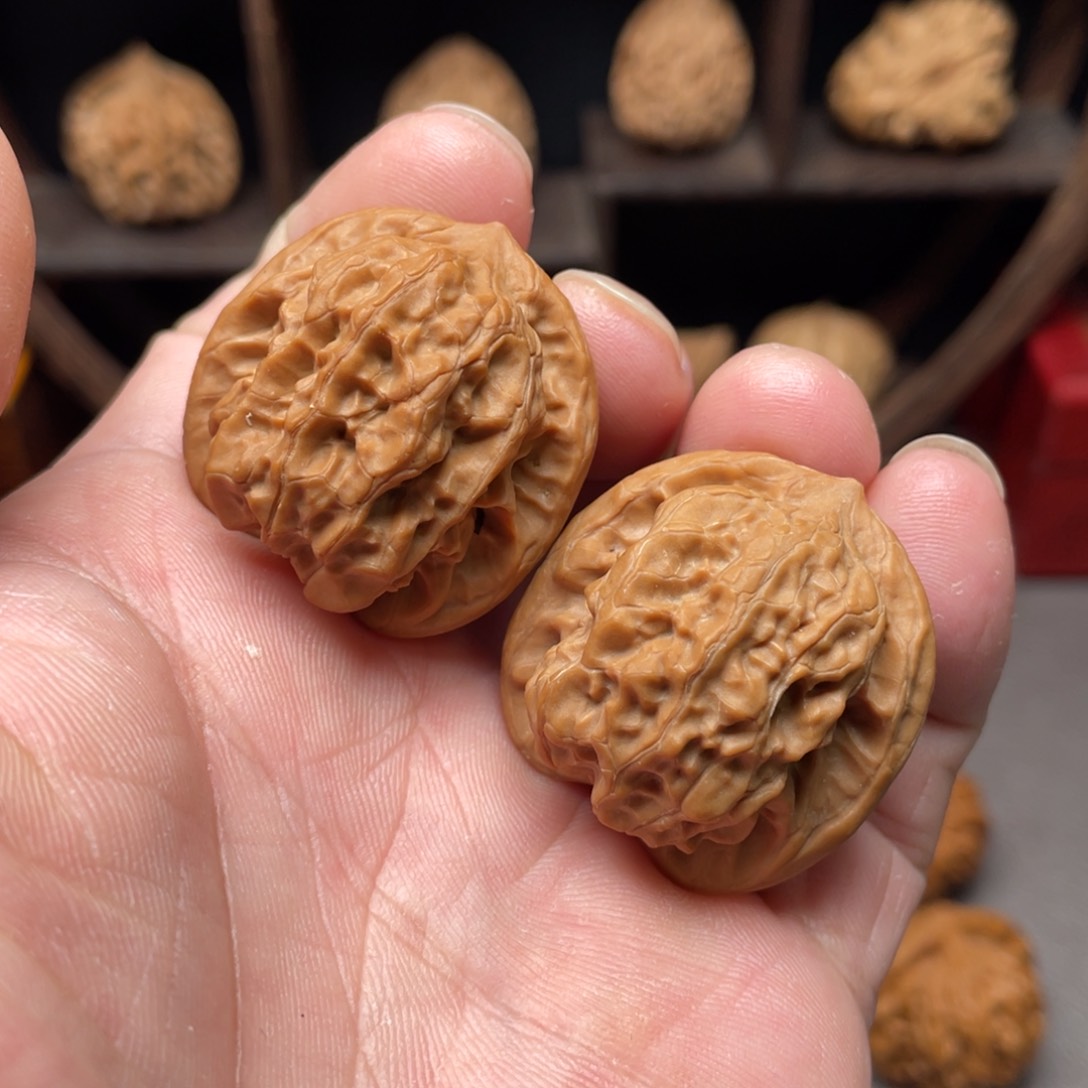 桃核把件33全品磐石