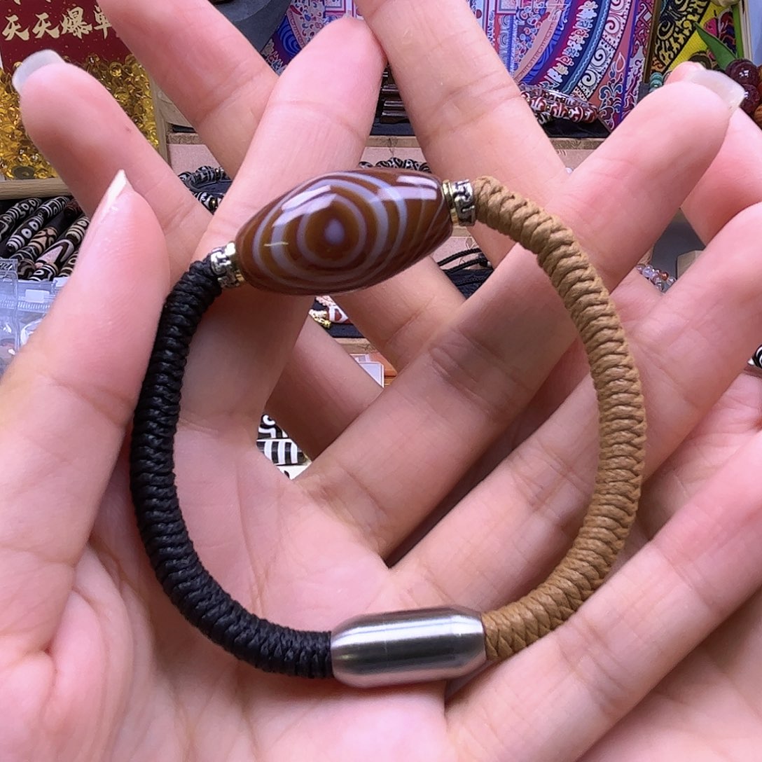 未镶嵌颈饰玛瑙/玉髓