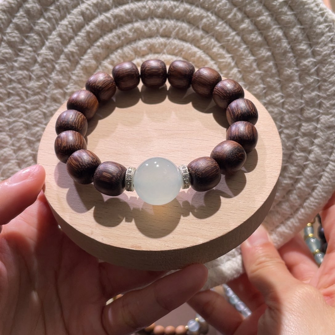 翡翠散珠天然缅a翡翠晴水绿