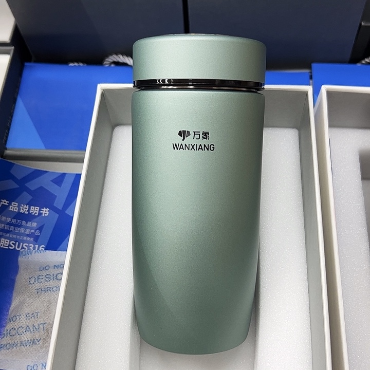 万象保温杯f95-360绿