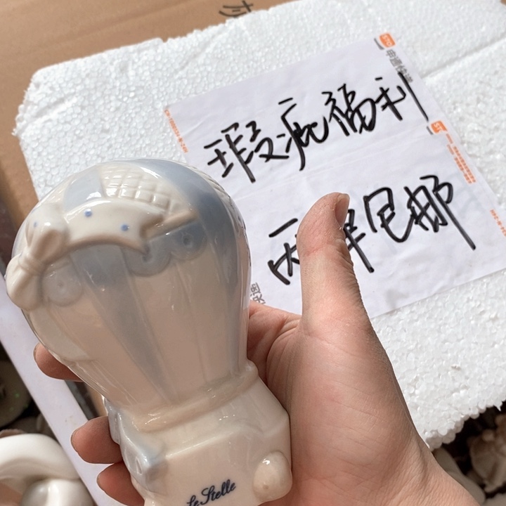 摆件陶瓷树脂材料