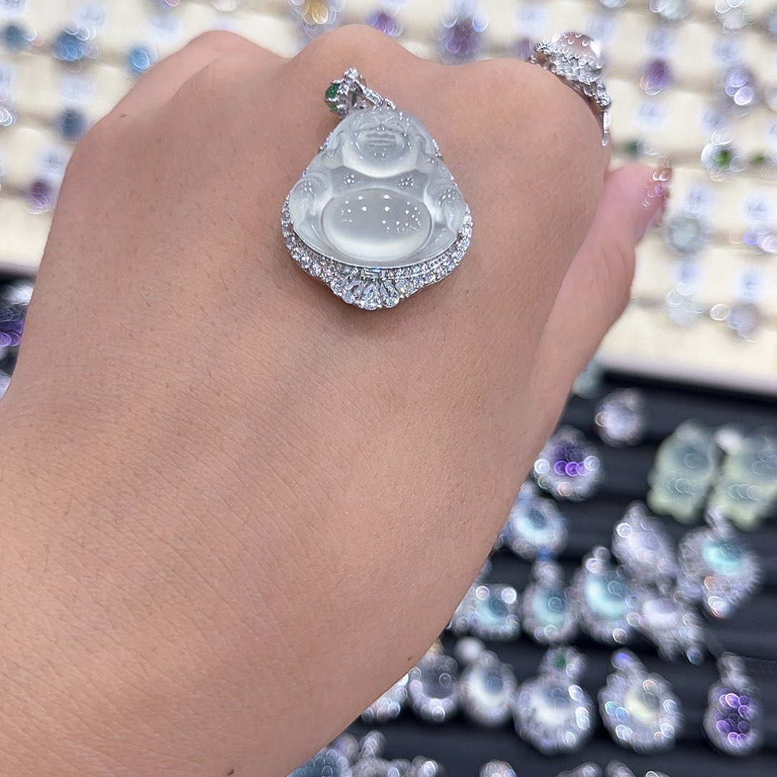 抹***糕蛇纹石玉银S925镶嵌颈饰