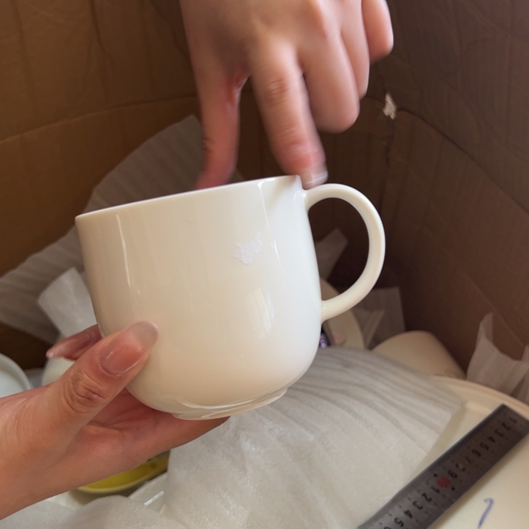 新骨瓷077瑕疵慎拍暖白胖胖马克杯rd皇家