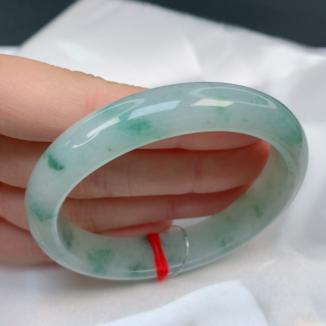 翡翠手镯未镶嵌52.7贵妃