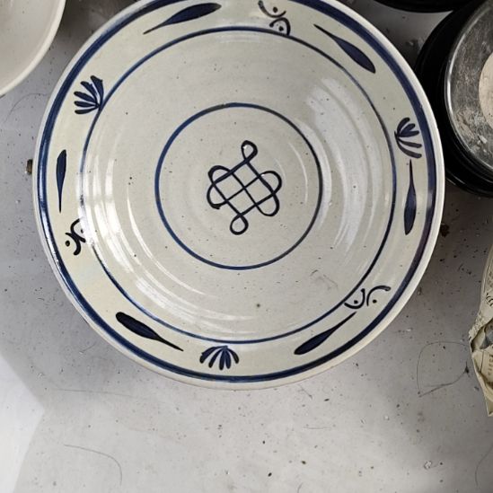 瓷片五厂，七厂各种摆件，瓷片，均有瑕疵！