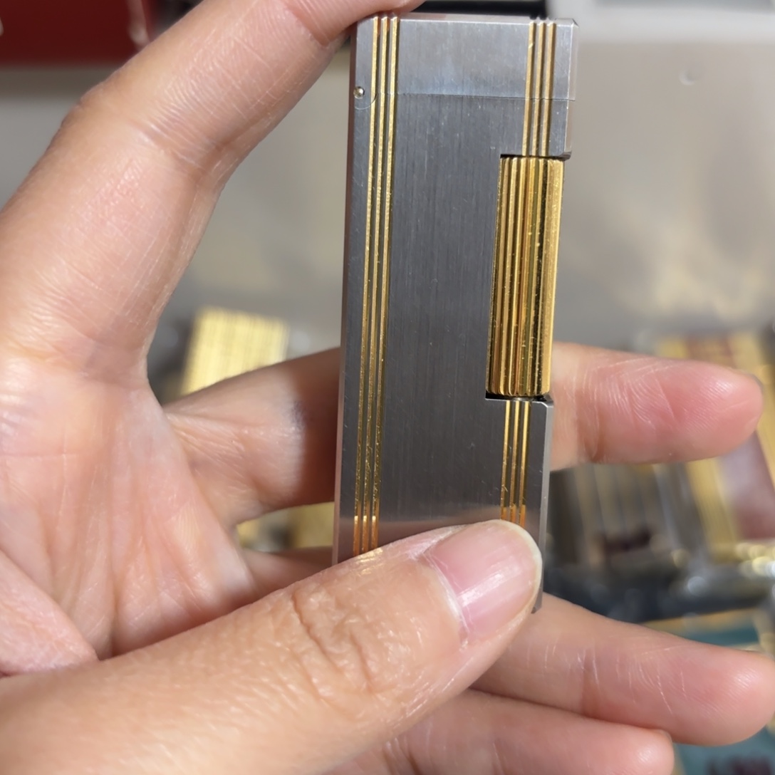 都登卡中古打火机