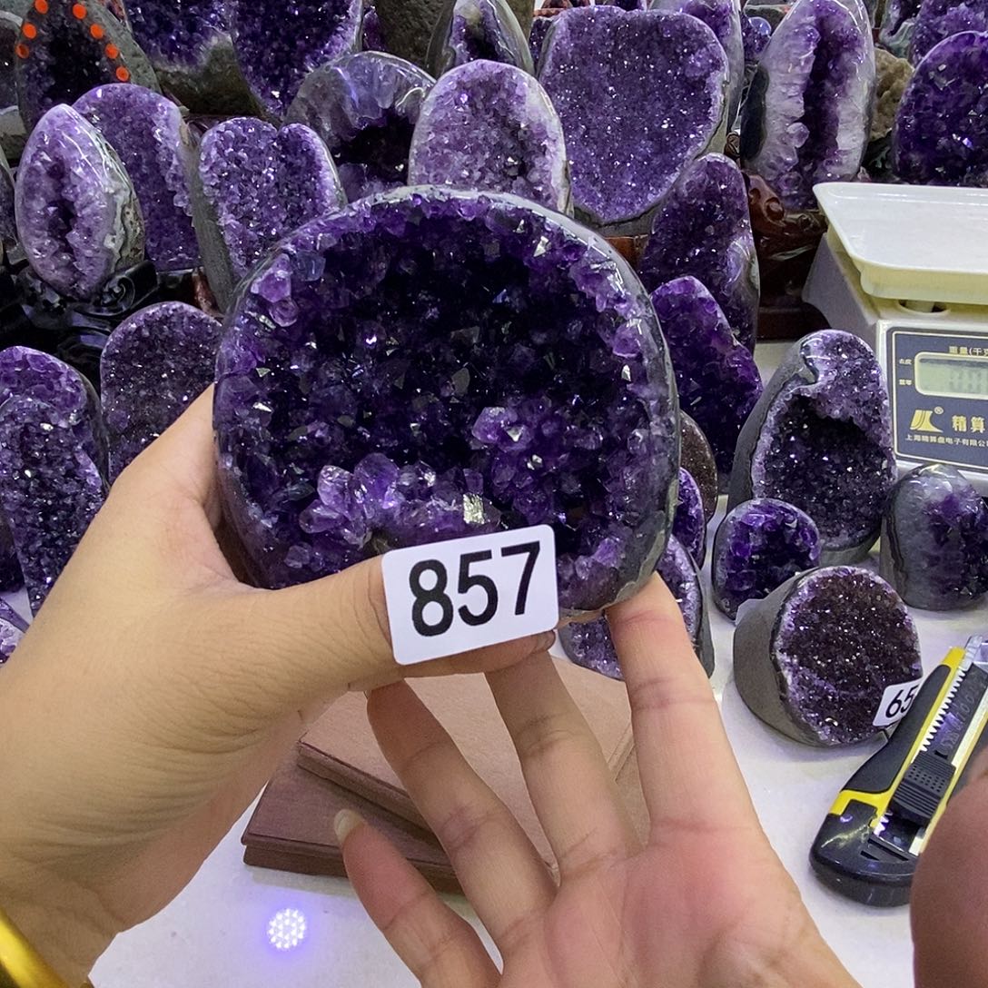 未镶嵌大型摆件（非配饰）紫晶
