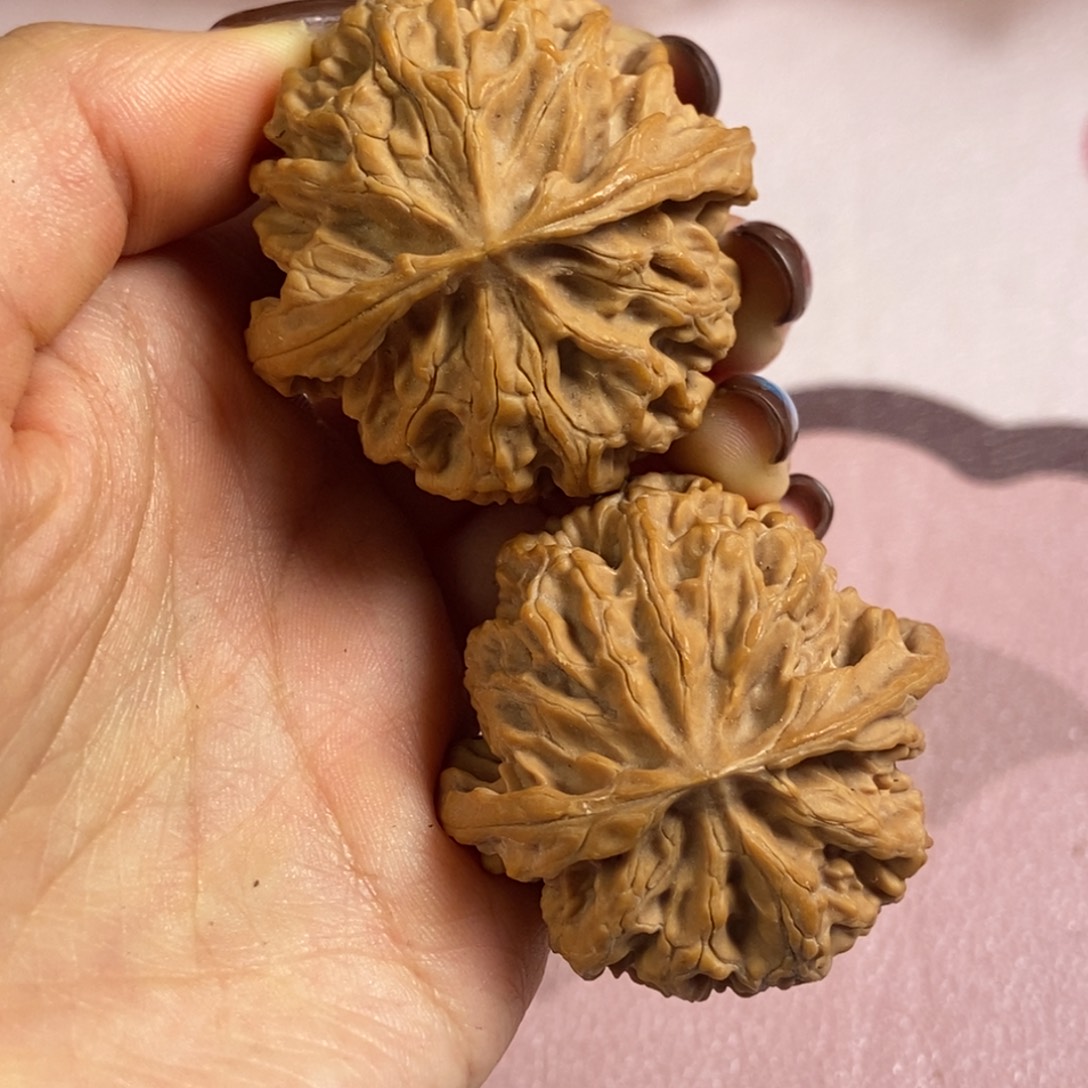 文玩核桃吊坠41苹果园108