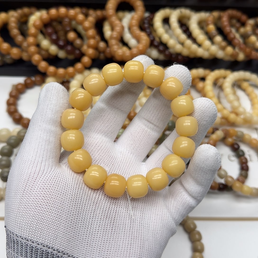 【闪购商品】菩提根/象牙果手串13×14 10年 精工