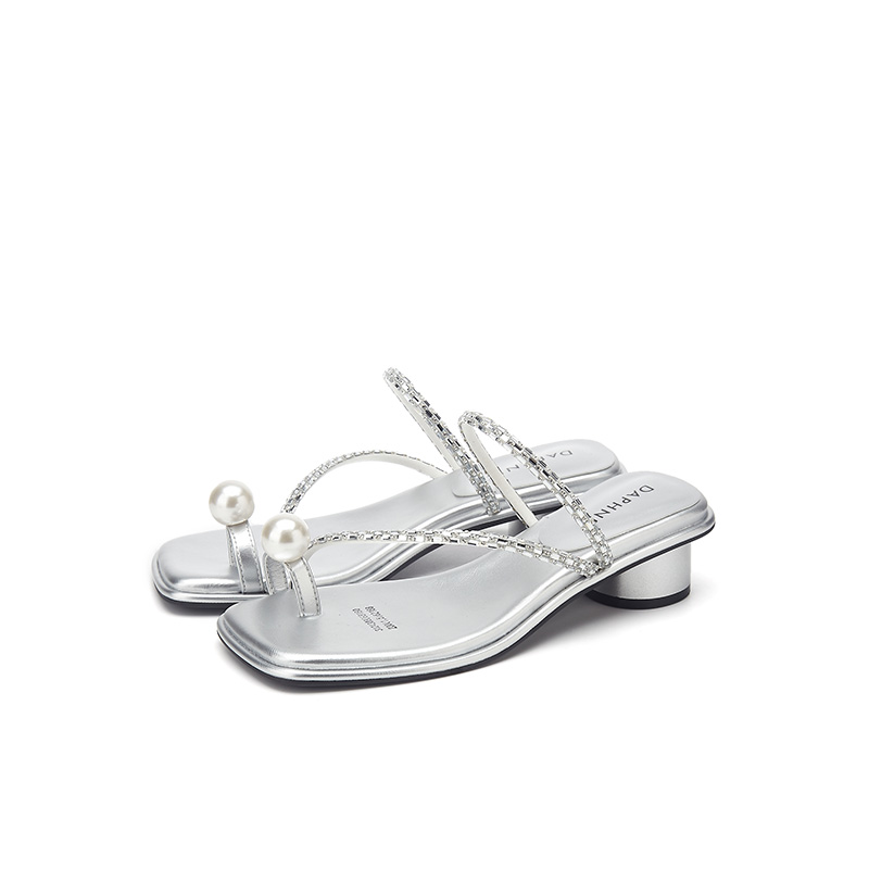 达芙妮【迪迪专属】4厘米女鞋气质时尚百搭夏季外穿法式粗跟方头