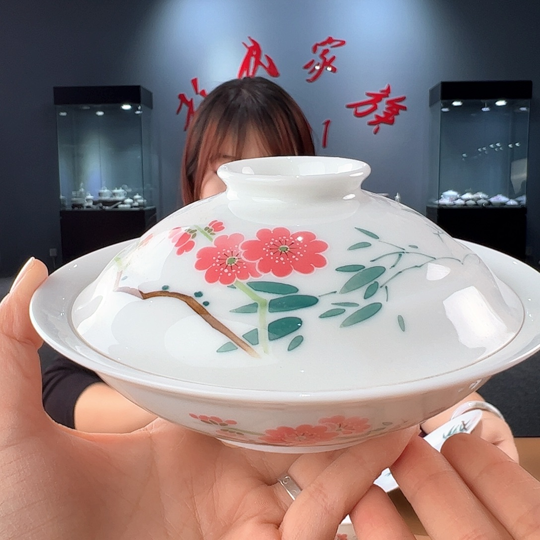 瓷勾边红梅6寸合器，微瑕福利款