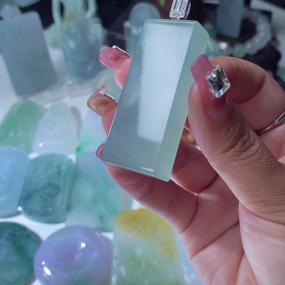 定制翡翠未镶嵌天然翡翠