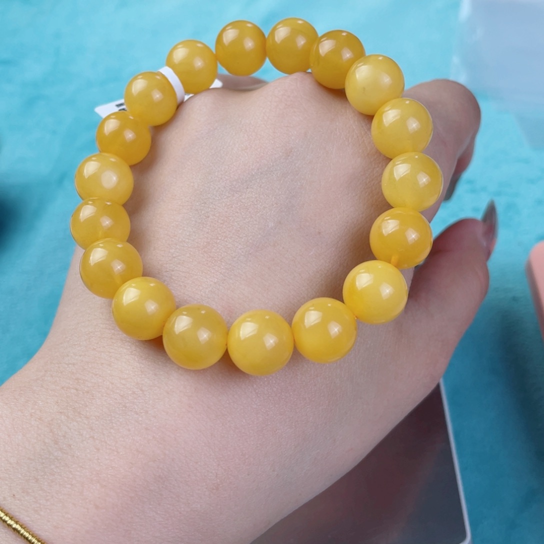 蜜蜡裸石未镶嵌蜜蜡