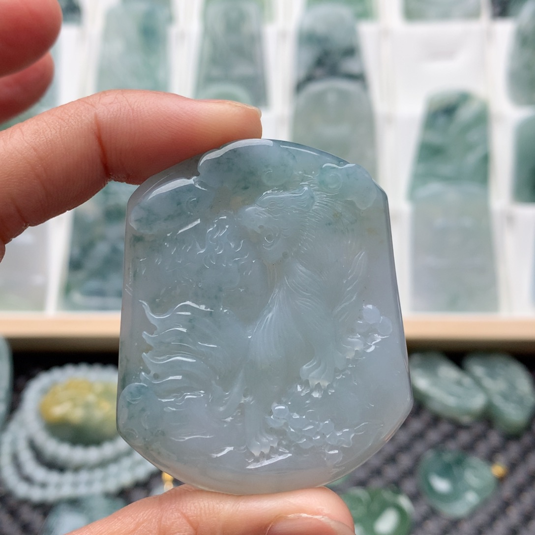 翡翠未镶嵌吊坠(不含链)老虎