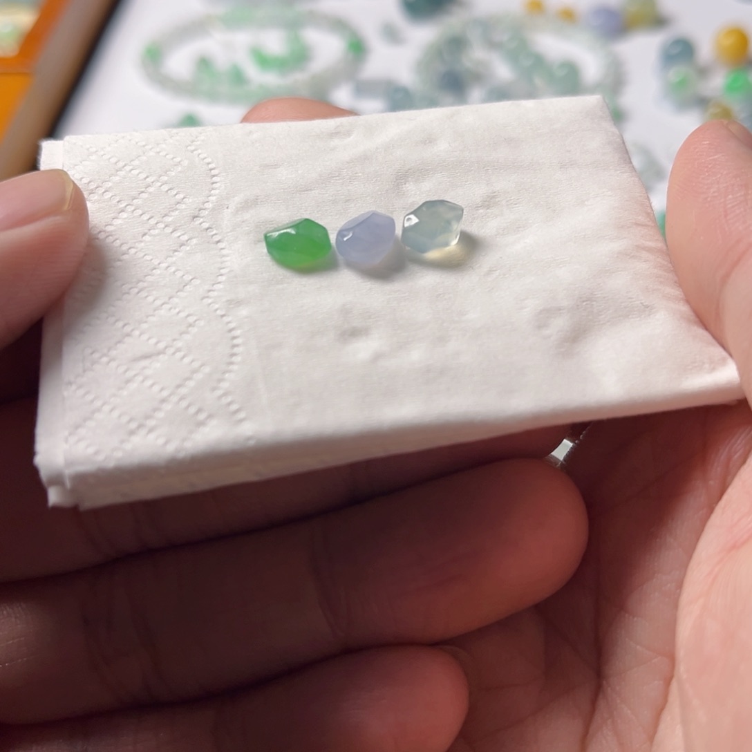 翡翠散珠M***i天然缅甸A货珠子3颗