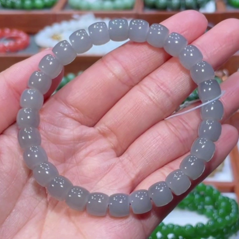 和田玉高冰起荧光烟紫直切手串8x7mm