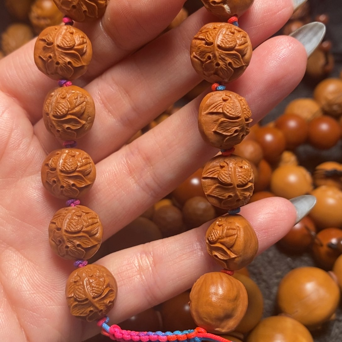 橄榄核手串/手链荷叶鱼