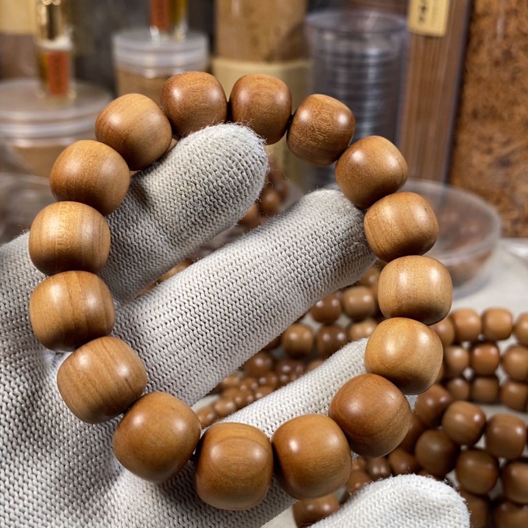 檀香木手串/手链13×14黑肉精挑串 迈索尔