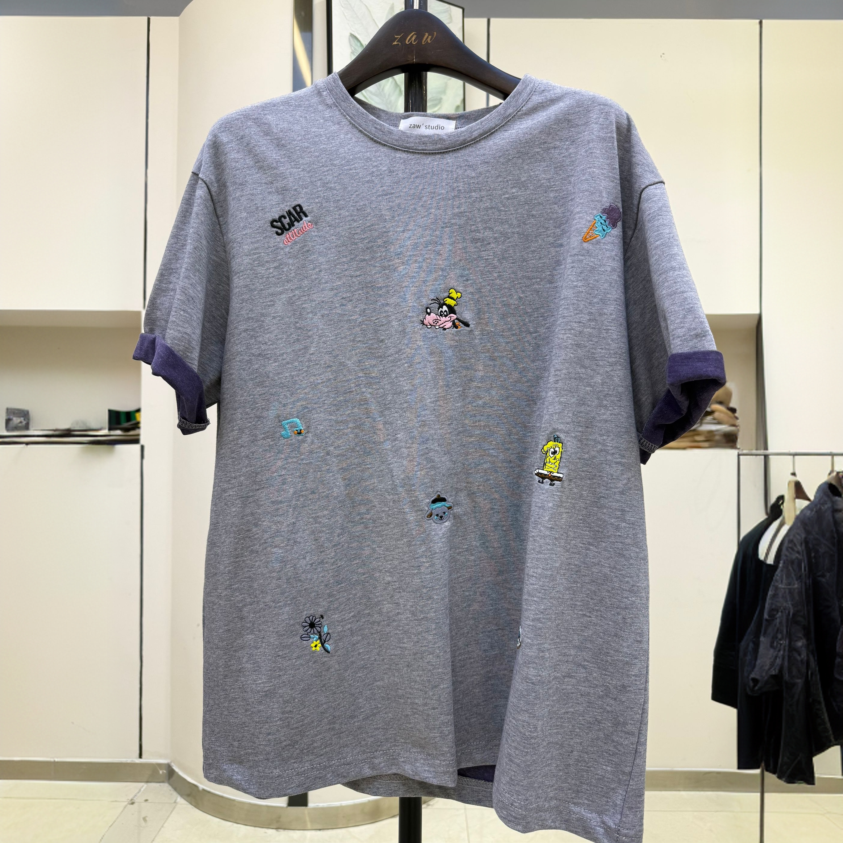 【福利】刺绣短袖t恤女宽松百搭上衣