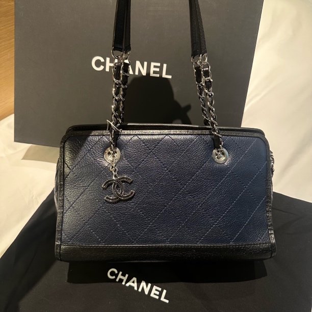 95新 Chanel/香奈儿 多多奢品/香奈儿蓝色拼皮孟买包/98新包展