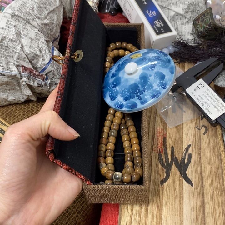 摆件中古工艺品一件