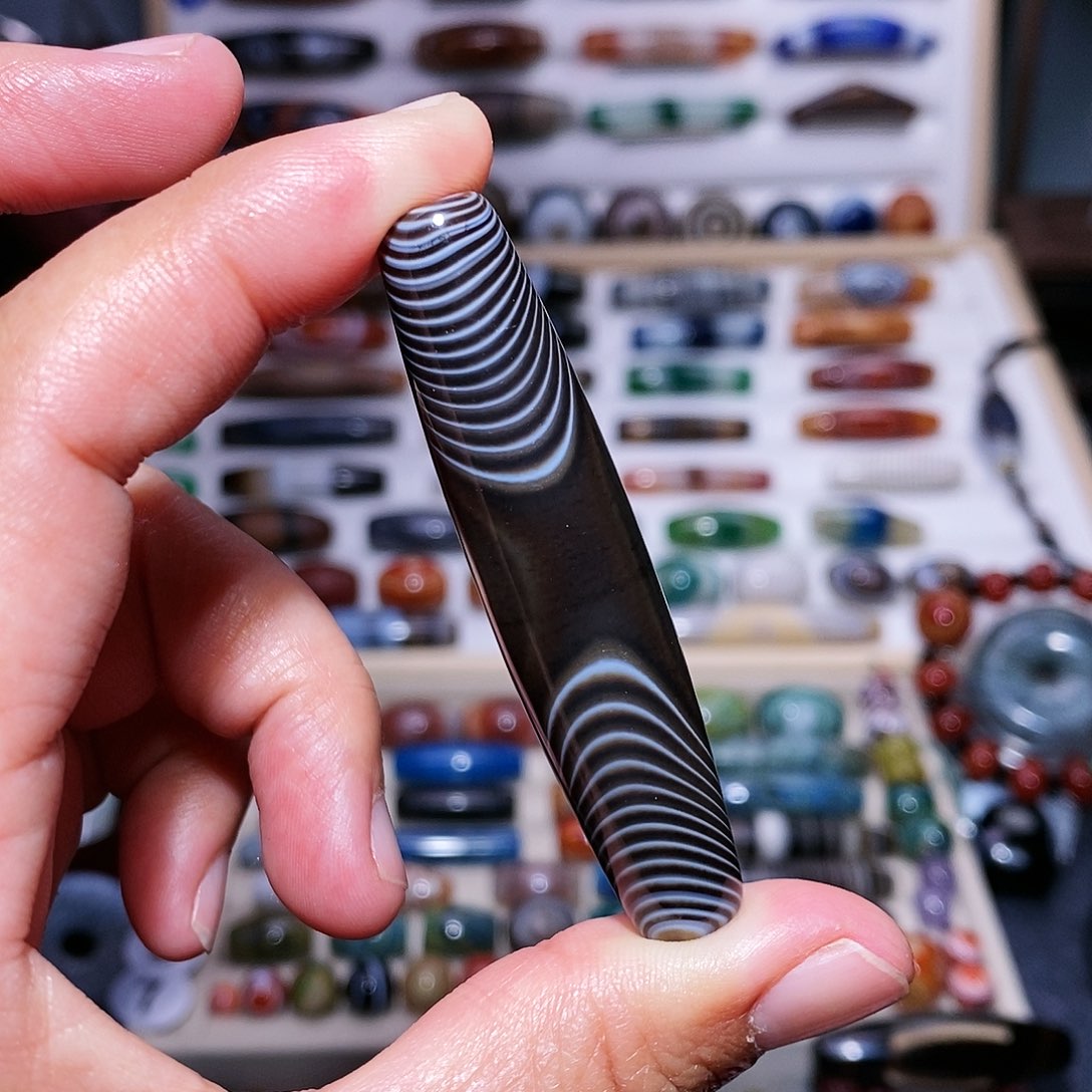 玛瑙吊坠未镶嵌….