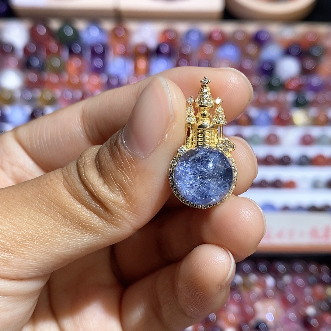 水晶蓝发晶吊坠银S925镶嵌