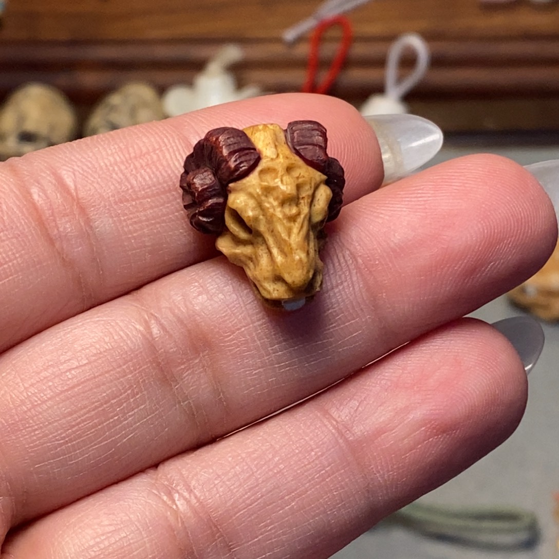 l***肥菩提籽类羊头三通