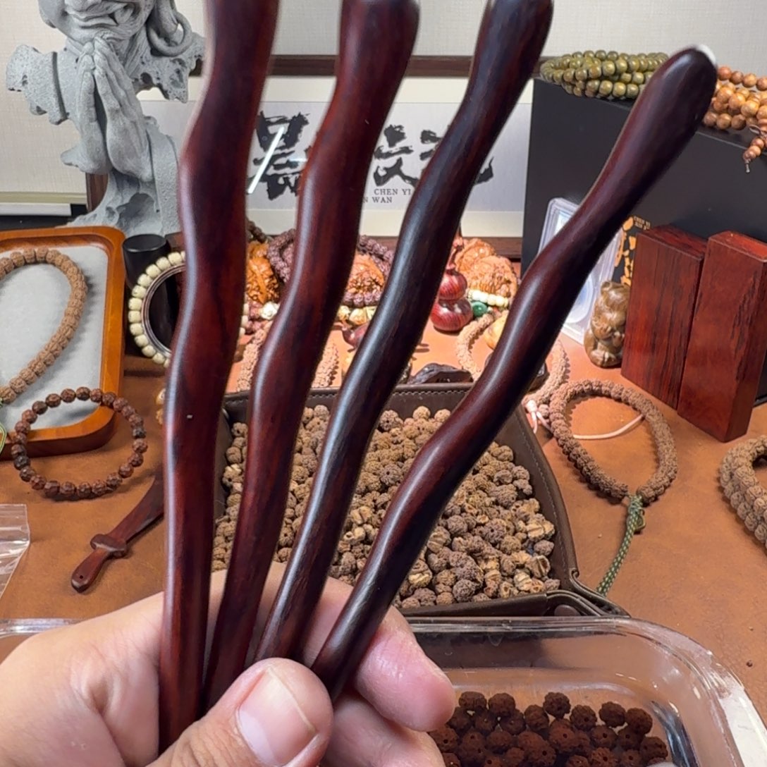 檀香紫檀（小叶紫檀）无事牌