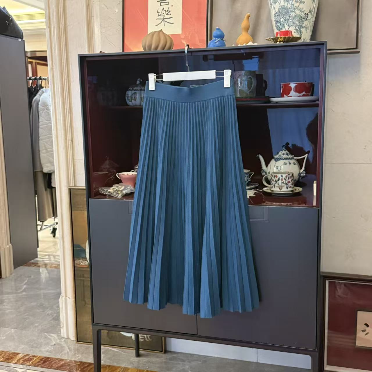 《100羊毛短款》MYL漫颜刘2025秋冬新品针织半身裙中腰休闲百褶半裙