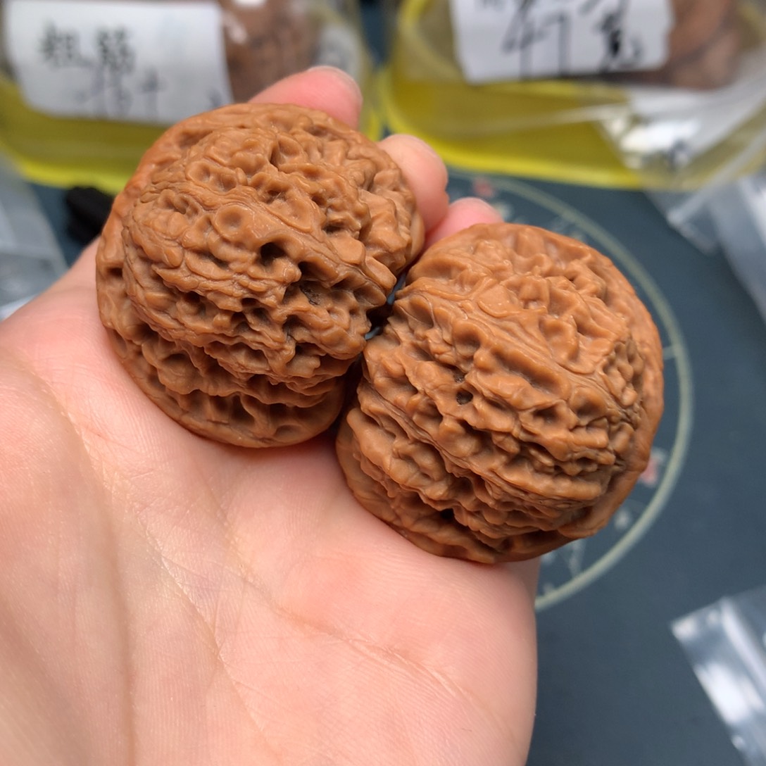文玩核桃把件39-18275-0