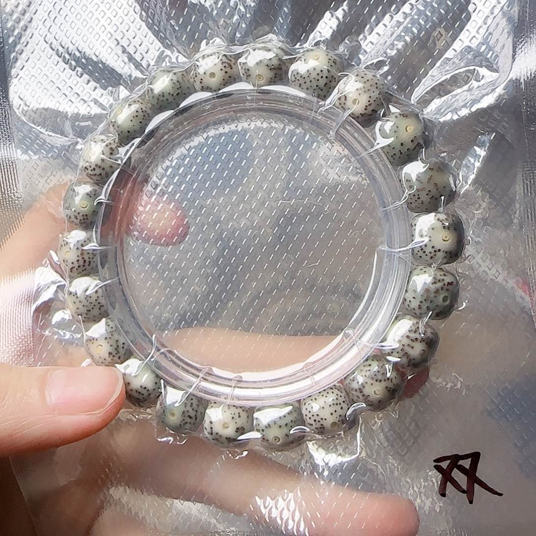星月菩提手串双星月菩提石玉料